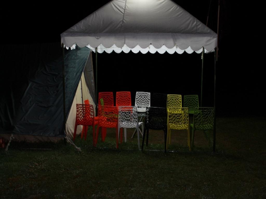 Derra Camp And Resort Jhajra Ruang foto