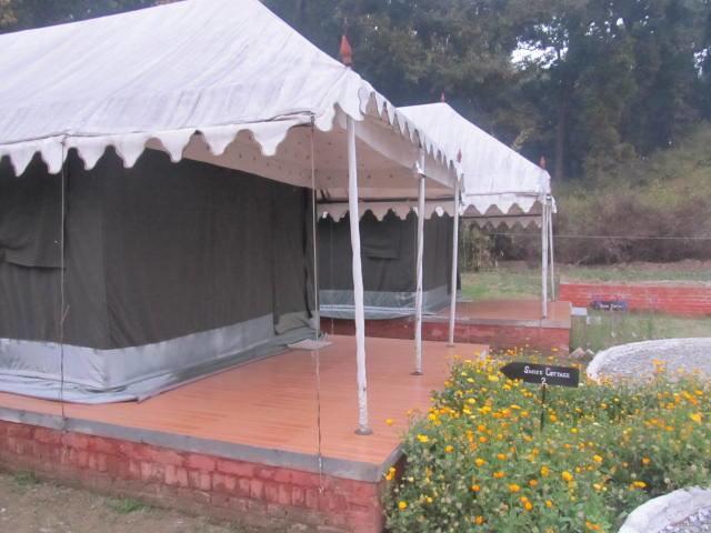 Derra Camp And Resort Jhajra Bagian luar foto